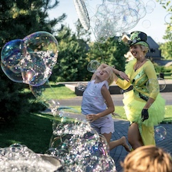 Шоу мыльных пузырей