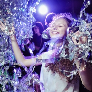 Бумажная дискотека